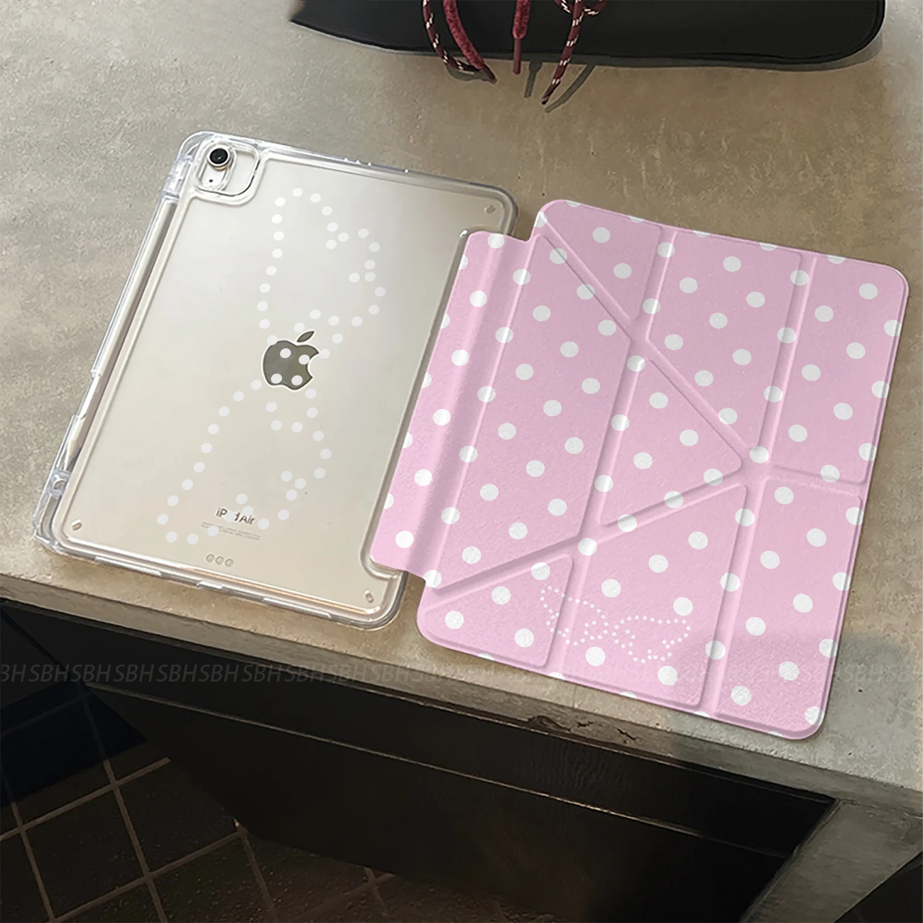 Polka Dots Angel Wing For iPad - Cool Tablet Accessories บทวิจารณ์และราคา