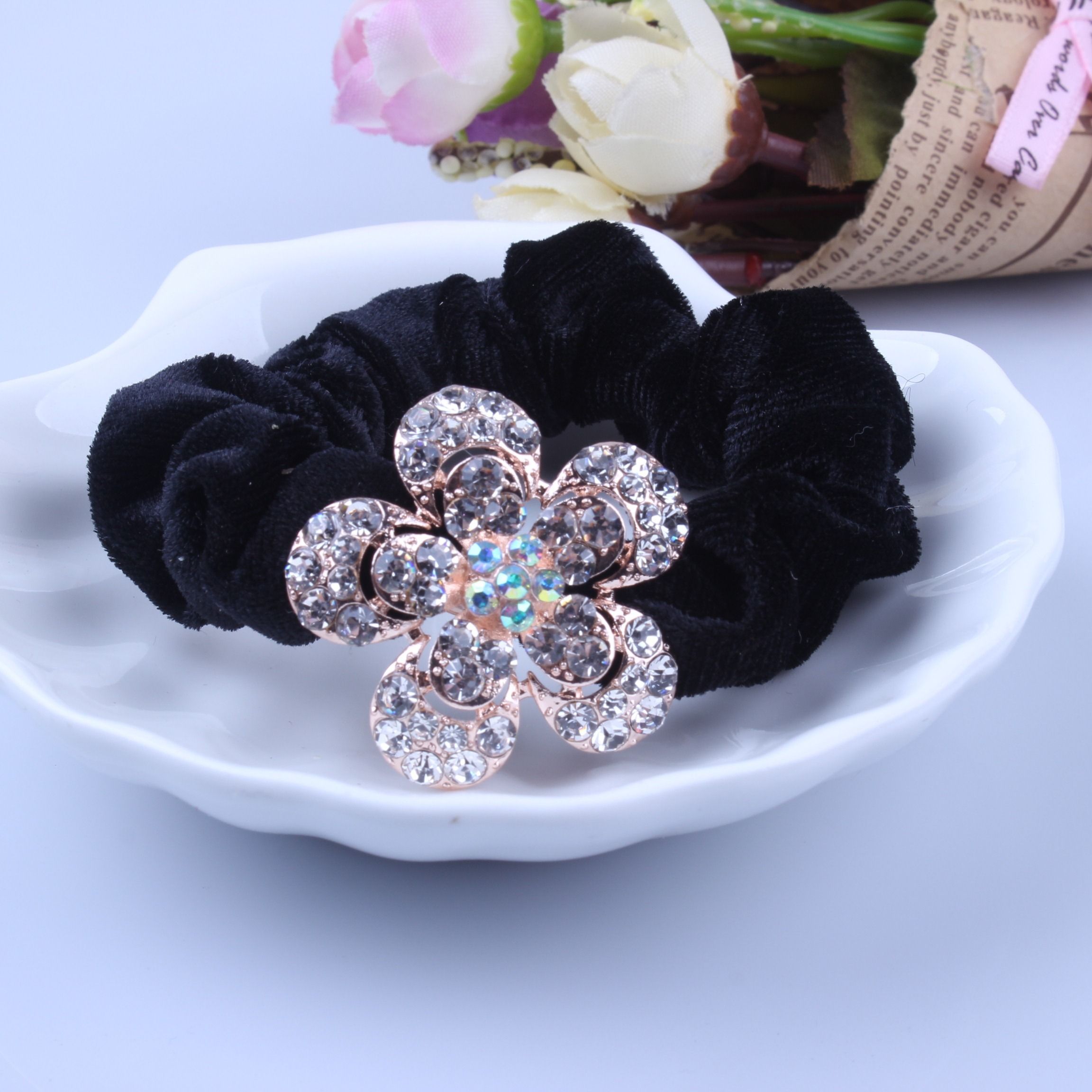 1 PC Black Velvet Scrunchies P - Tablet Accessories For Girls บทวิจารณ์และราคา